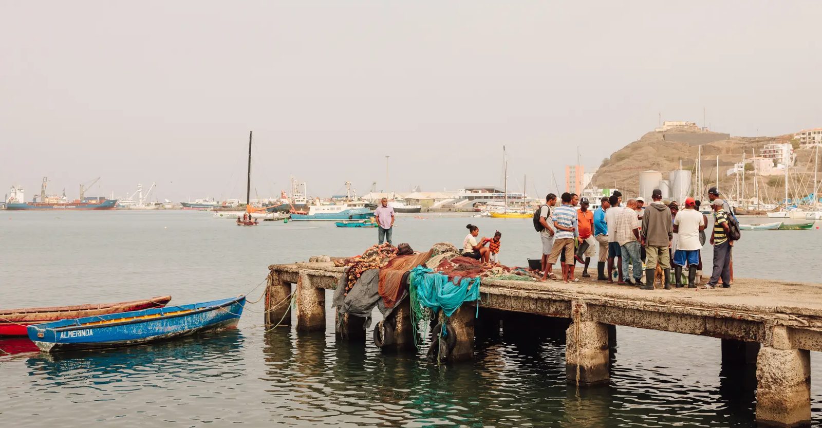 Mindelo harbour — fishermen on the dock